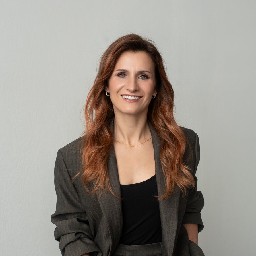 Portrait of Erika McGregor